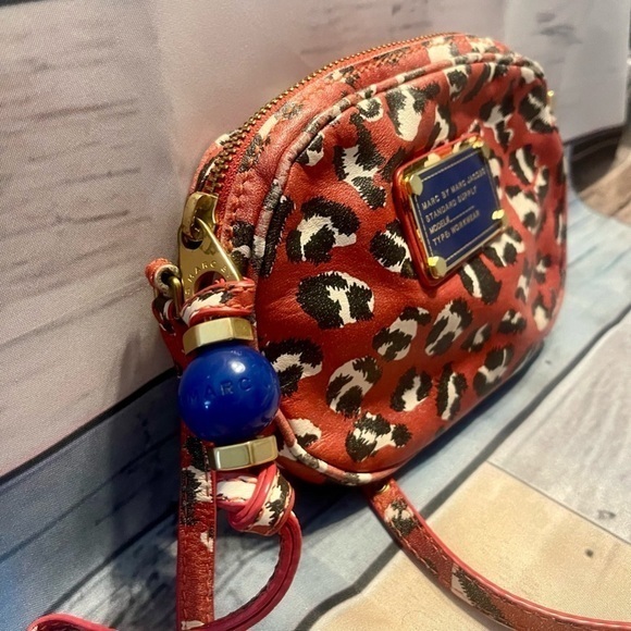 Marc Jacobs Pink Leopard Print Women's Crossbody Bag - Multicolor - Picture 4 of 13